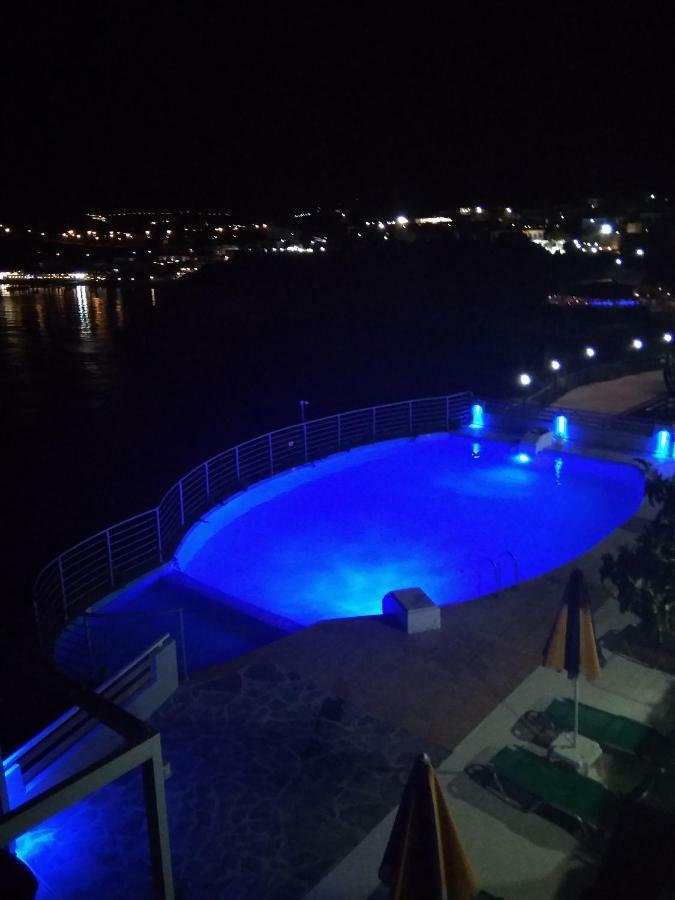 Sea Vessel Hotel Bali  Exterior photo